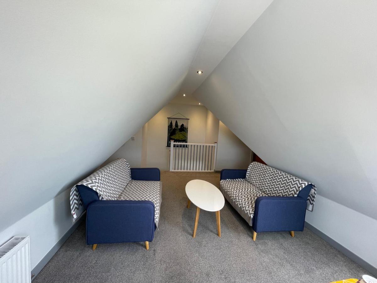 Villa The Bridge Self Catering à Kilmaluag Extérieur photo