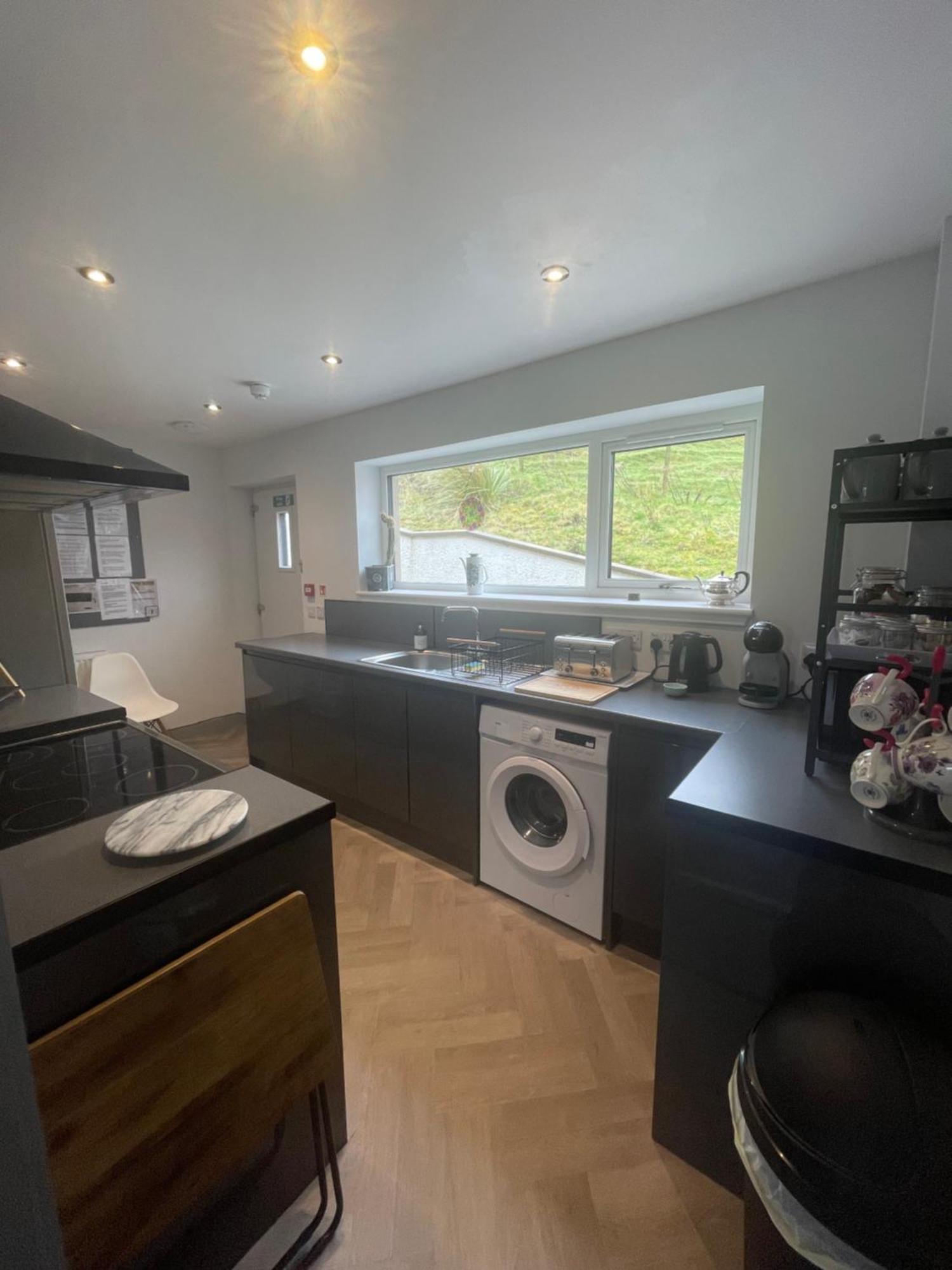 Villa The Bridge Self Catering à Kilmaluag Extérieur photo